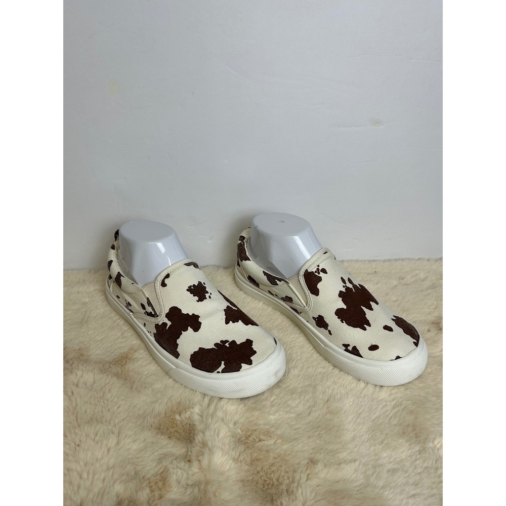 Maurices Kate Slip On Sneakers Womens 6.5 Brown Cow Print Textile Low Top Shoes